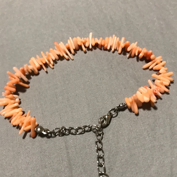 Coral bracelet - Picture 2 of 3